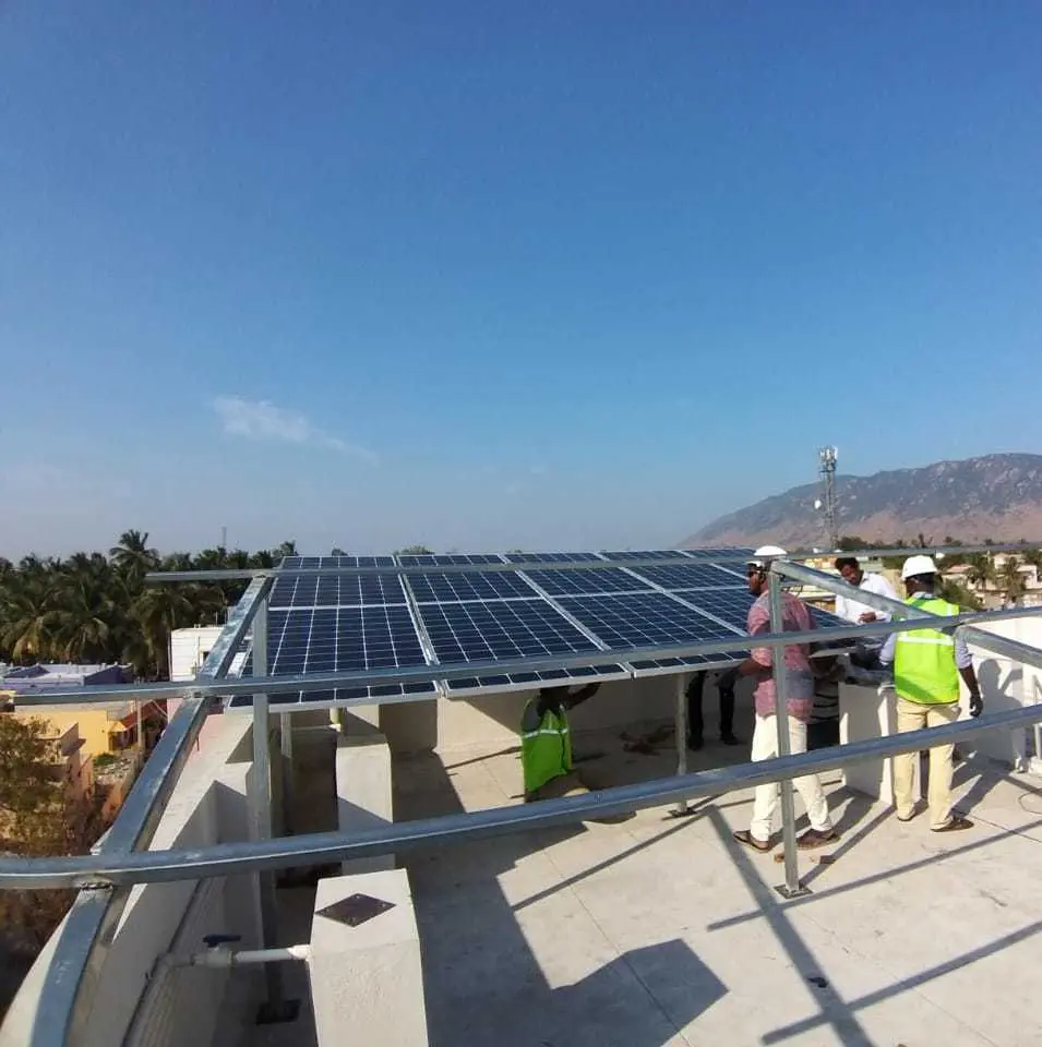 Reduce electricity bills with QDD solar panels